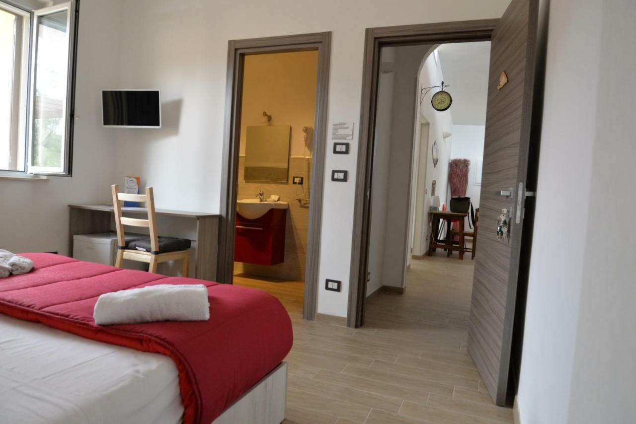 B&B Lara Santola Corato Buitenkant foto